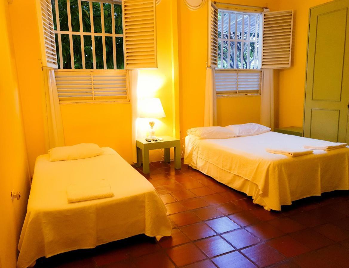 Casamarilla Hotell Mariquita Eksteriør bilde